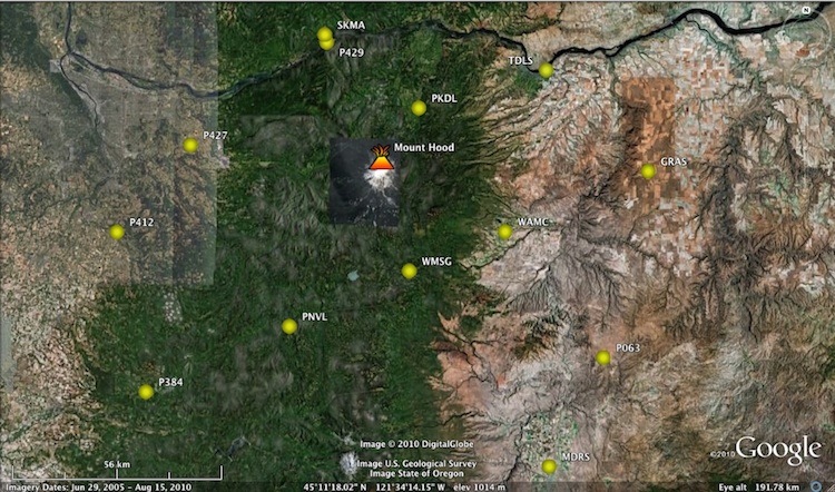 Map of volcano-hood-distal stations